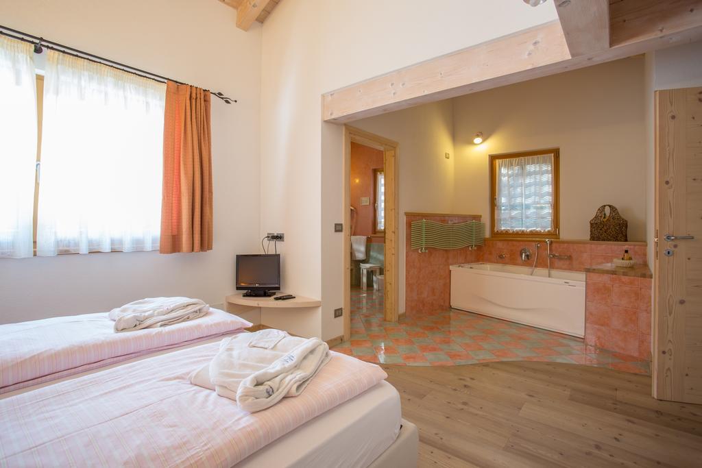 Castelir Suite Hotel 판키아 객실 사진